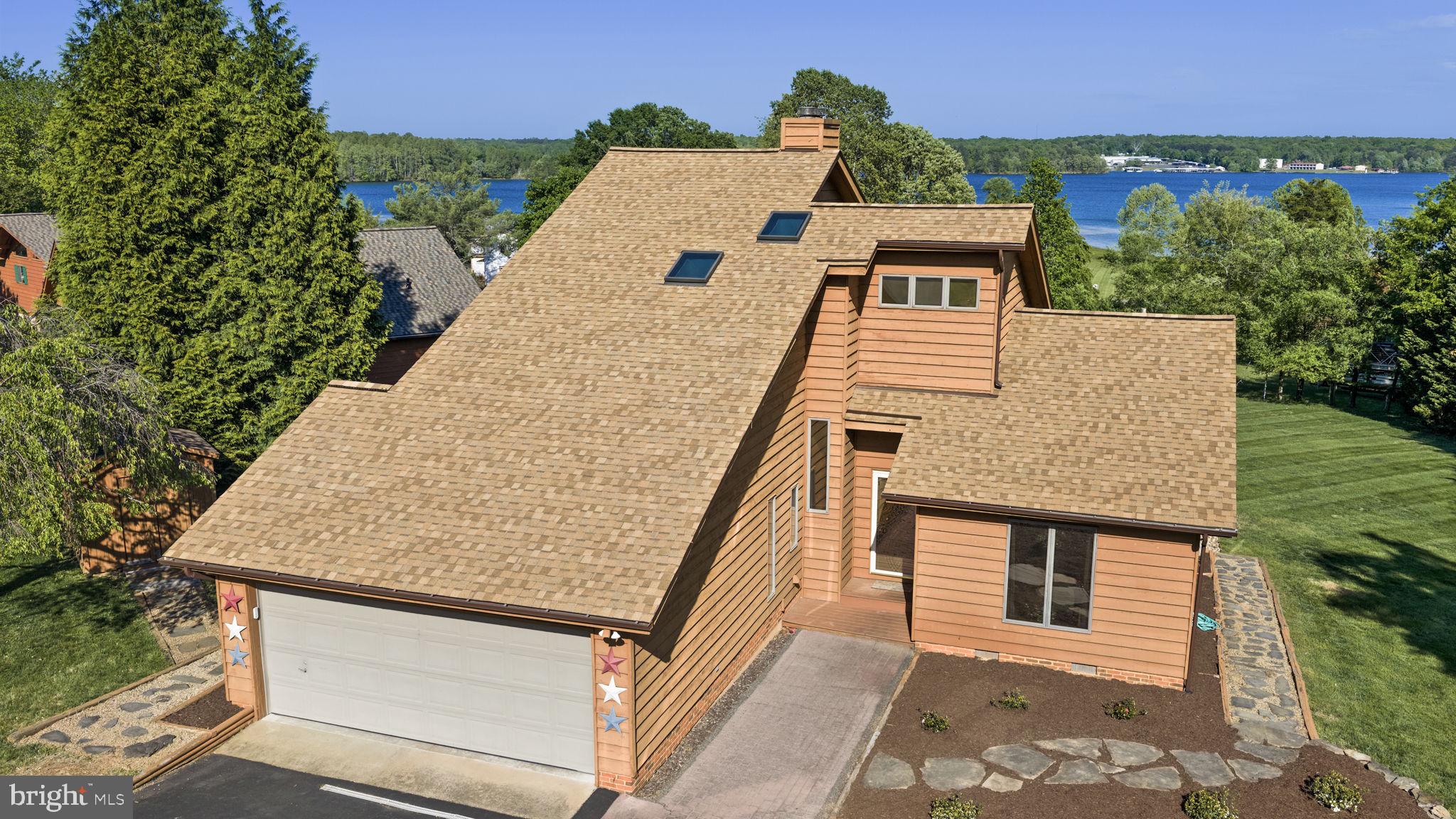 WINDWOOD COVES - Residential