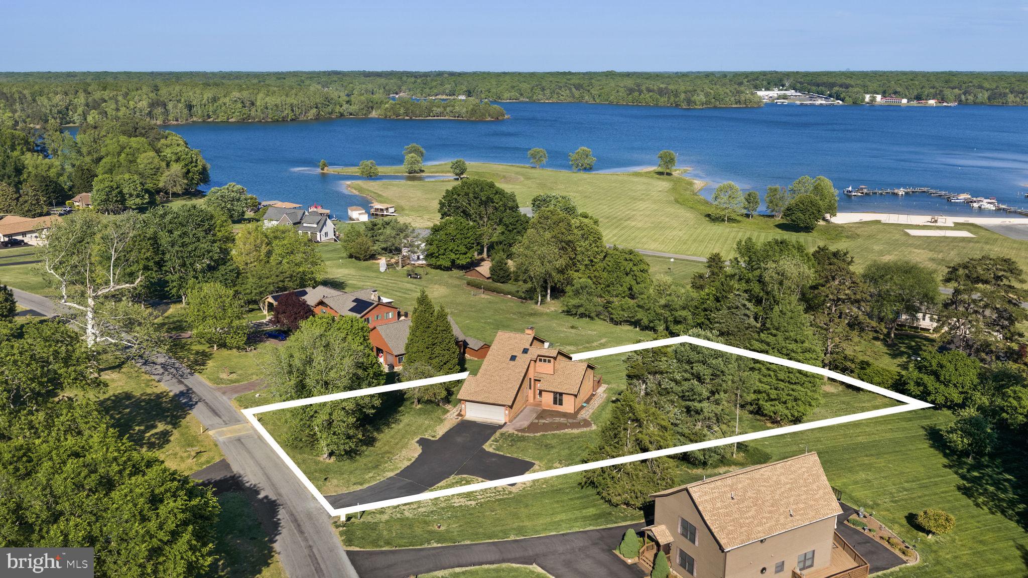 WINDWOOD COVES - Residential