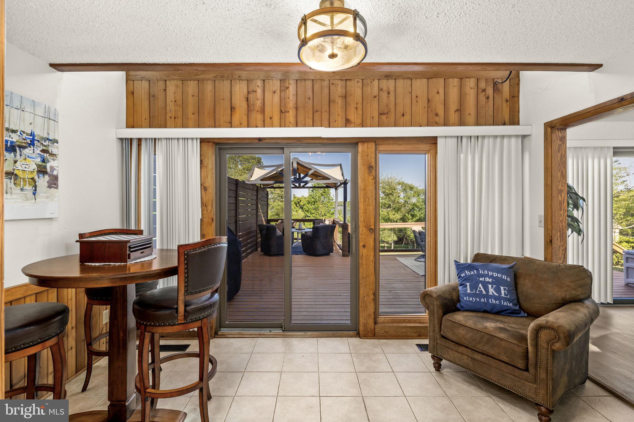 WINDWOOD COVES - Residential