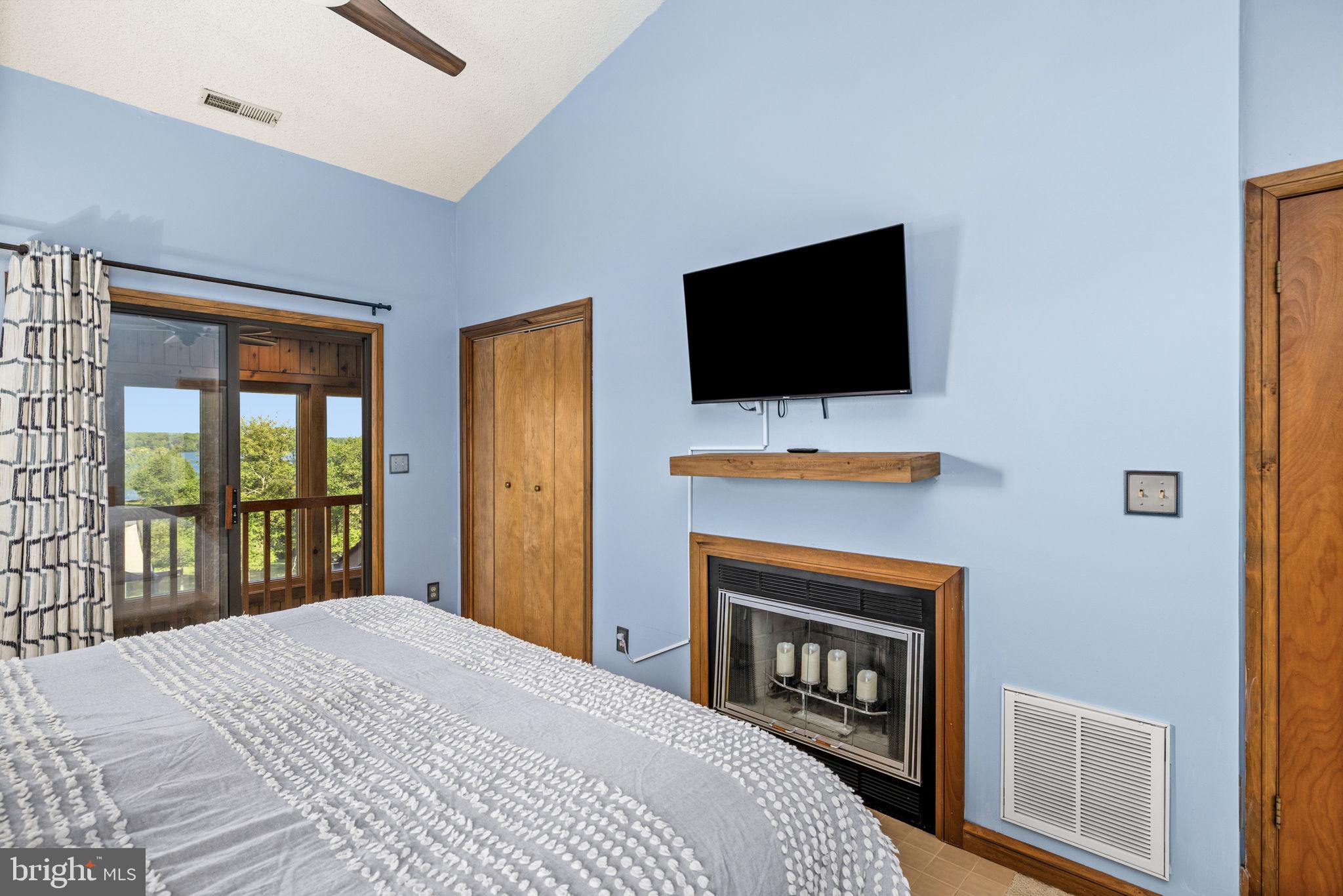 WINDWOOD COVES - Residential