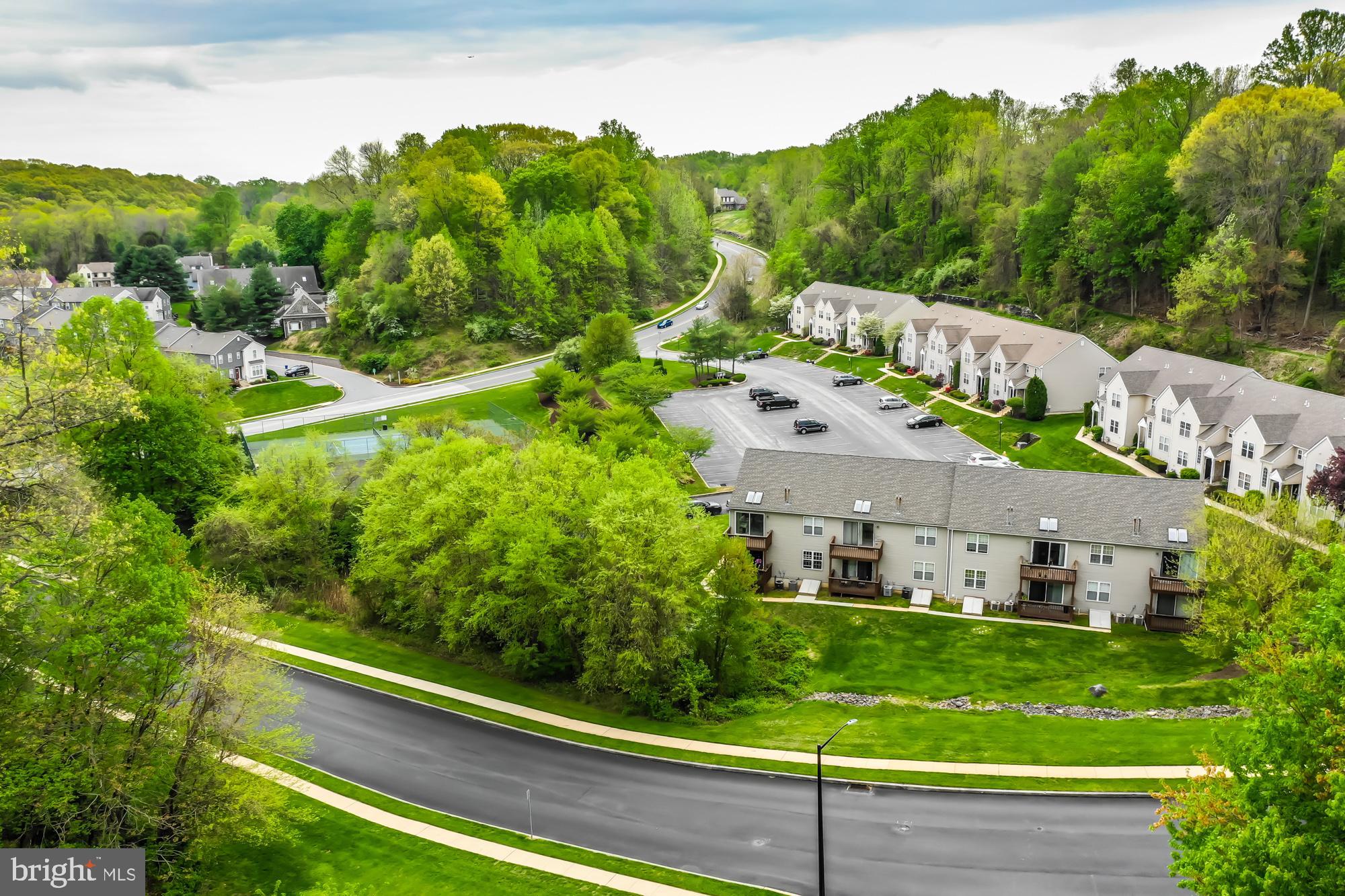 BALLINAHINCH - Residential