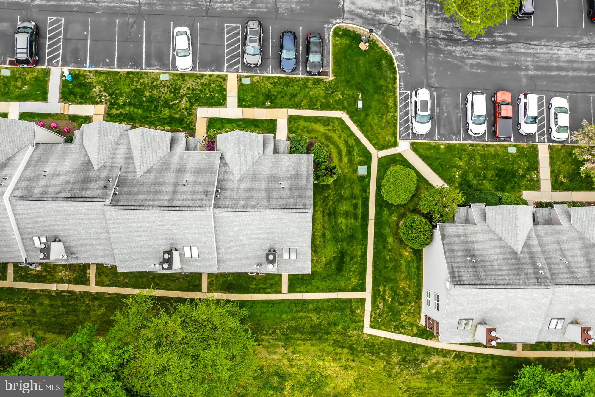 BALLINAHINCH - Residential