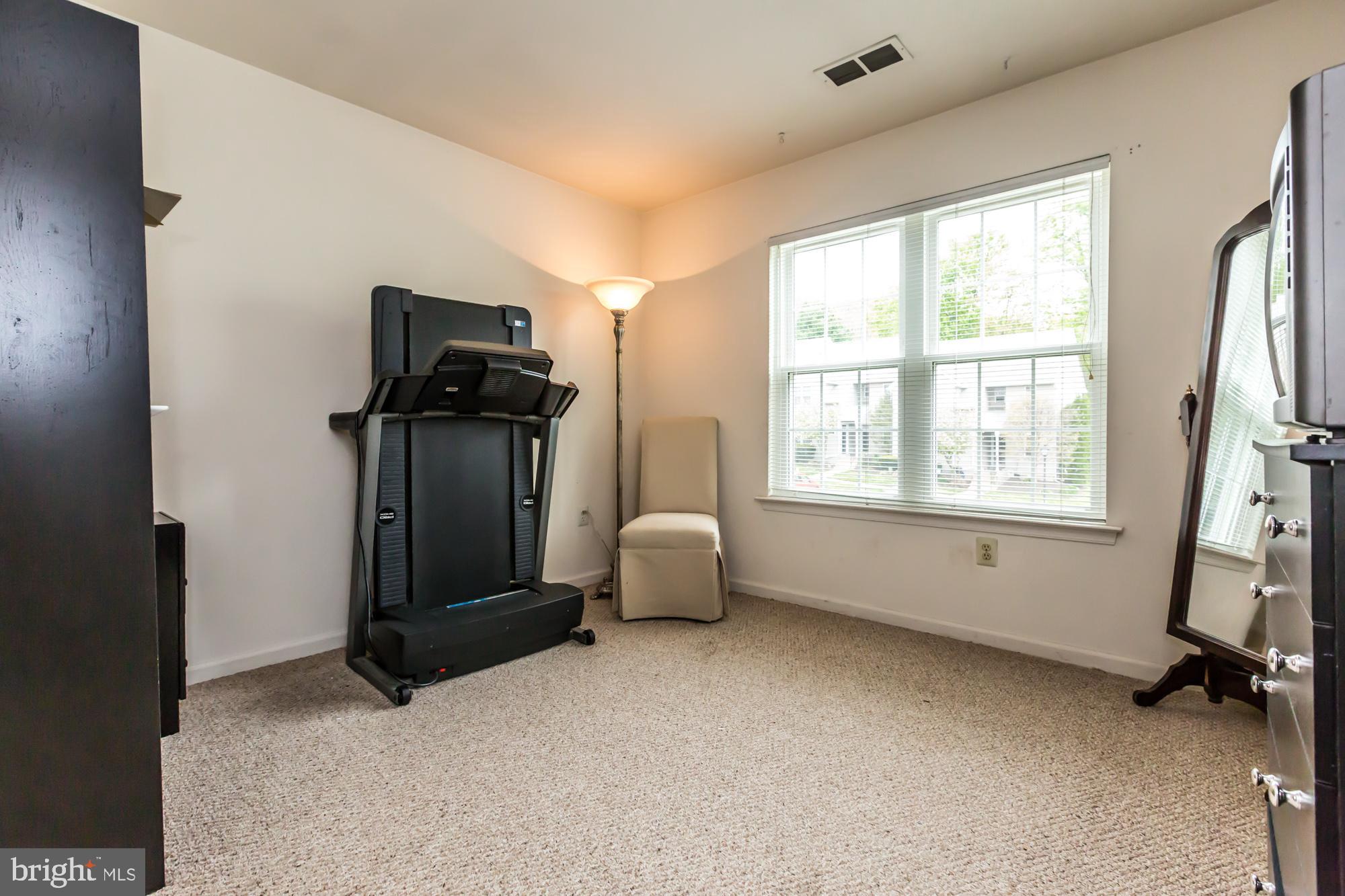 BALLINAHINCH - Residential