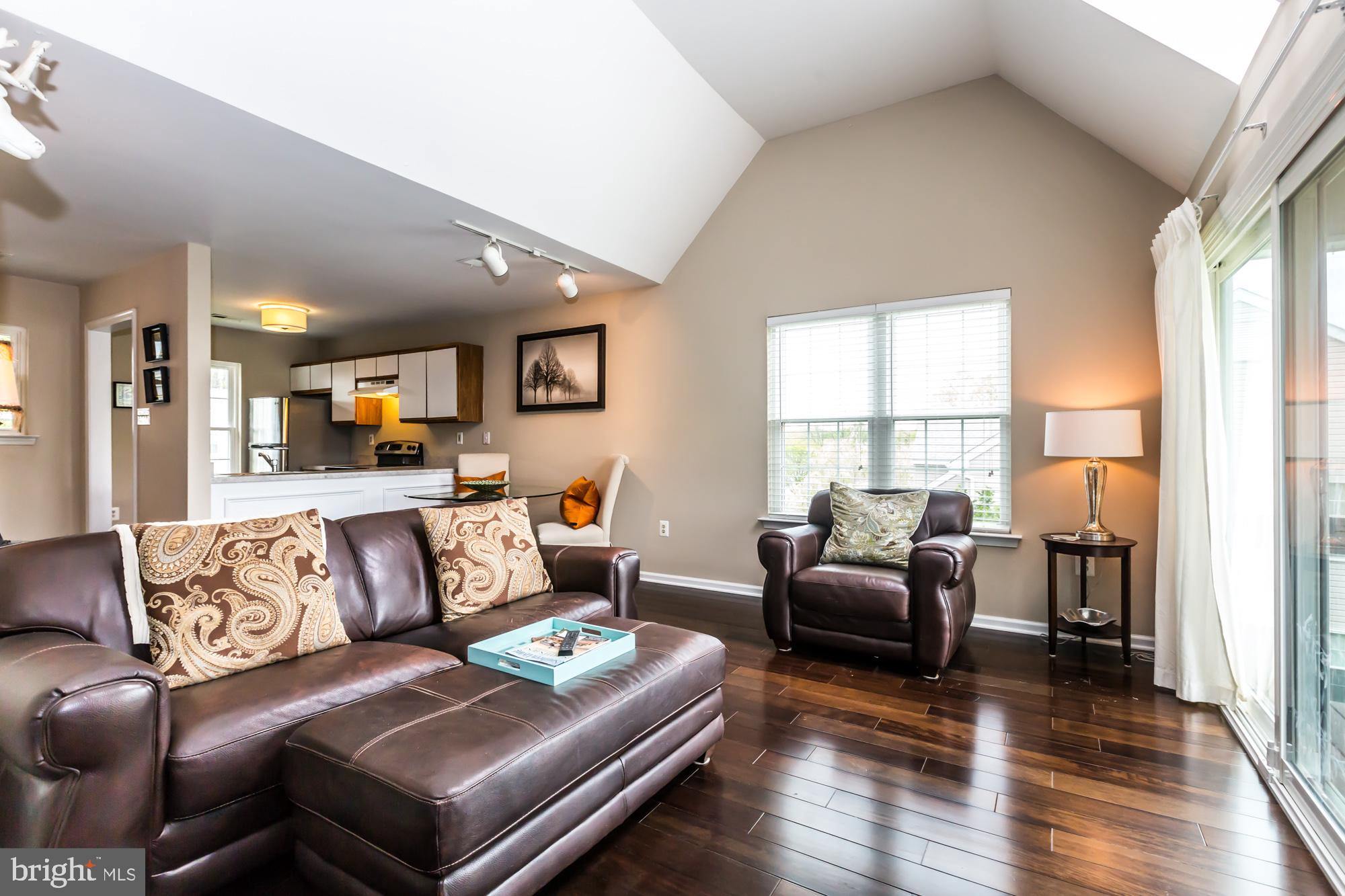 BALLINAHINCH - Residential