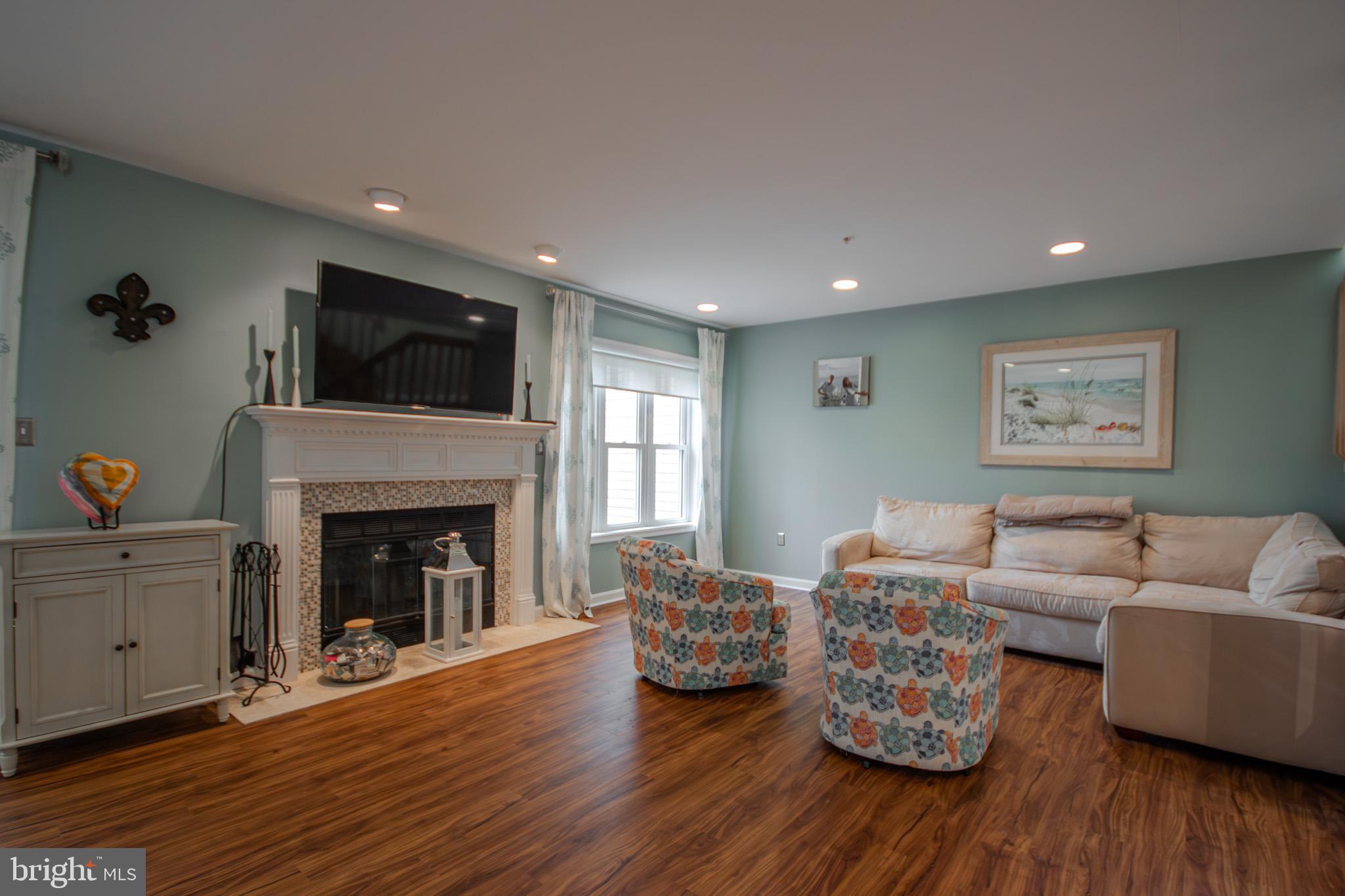 RIVER RUN - Residential