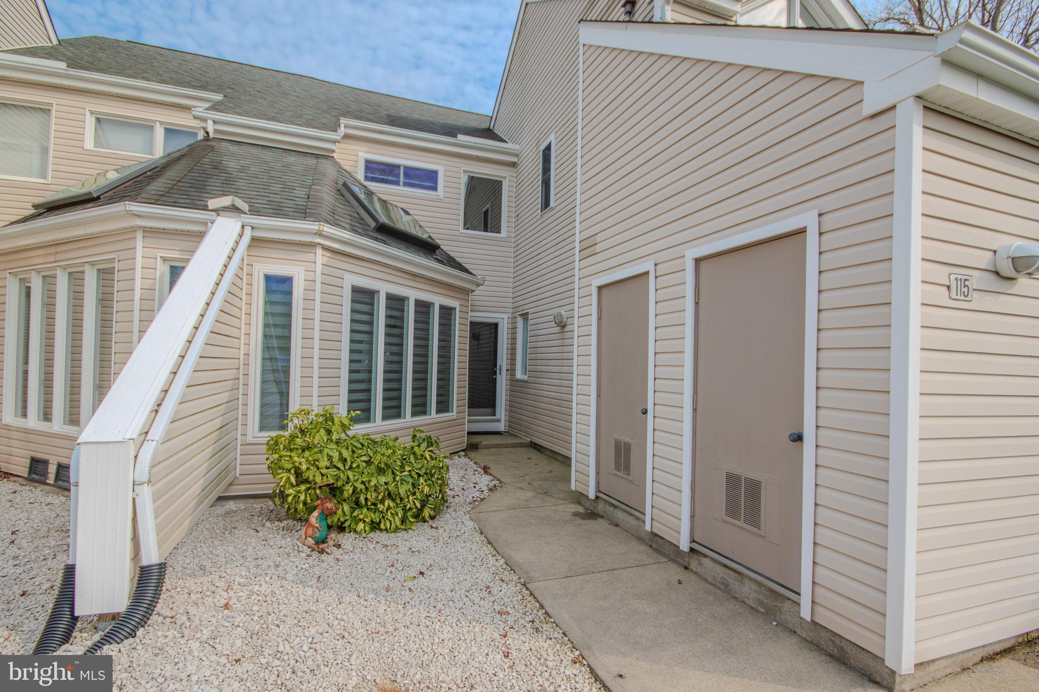 RIVER RUN - Residential