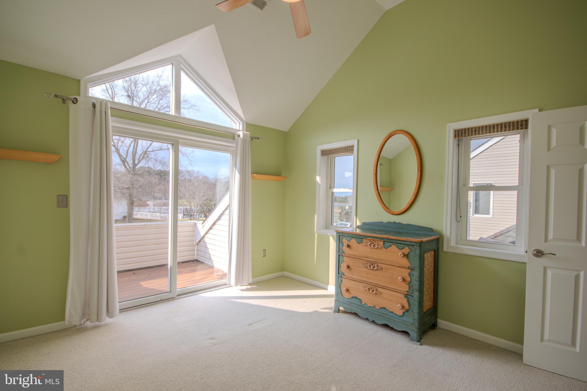 RIVER RUN - Residential