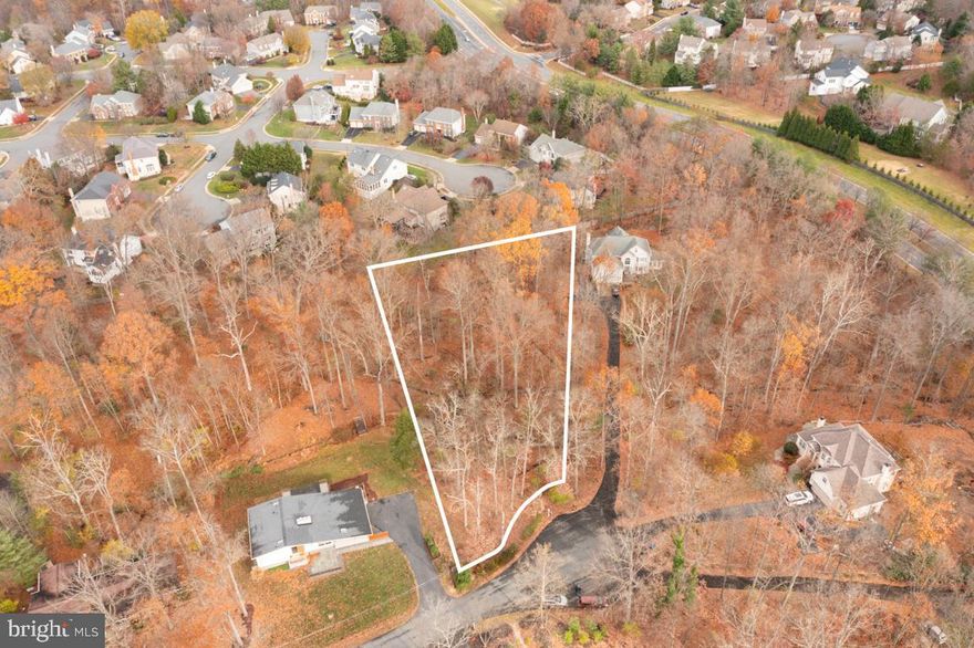 Rare find in sought after Richland Acres in Eastern Loudoun!  NO HOA community!!! Bring your builder and build your dream home! Unimproved wooded lot boasting 1.28 acres on private cul-de-sac.  Easy access to Algonkian Pkwy/Fairfax County Pkwy/Route 7/Dulles Airport and Reston . Public sewer, public water and natural gas hook-ups available - buyer to verify hook-ups with utility providers and responsible for any hook up/tap fees as required. Sign on Property! Aerial video in tours. The approximate boundary lines are an illustration to give an idea of the lot, it is not exact and a buyer should obtain their own survey to confirm lot lines.