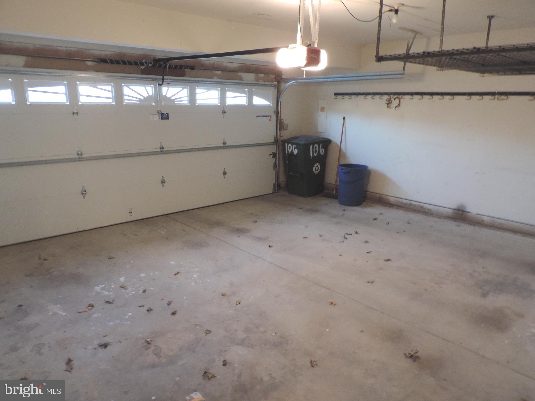 BAY VIEW ESTATES - Residential