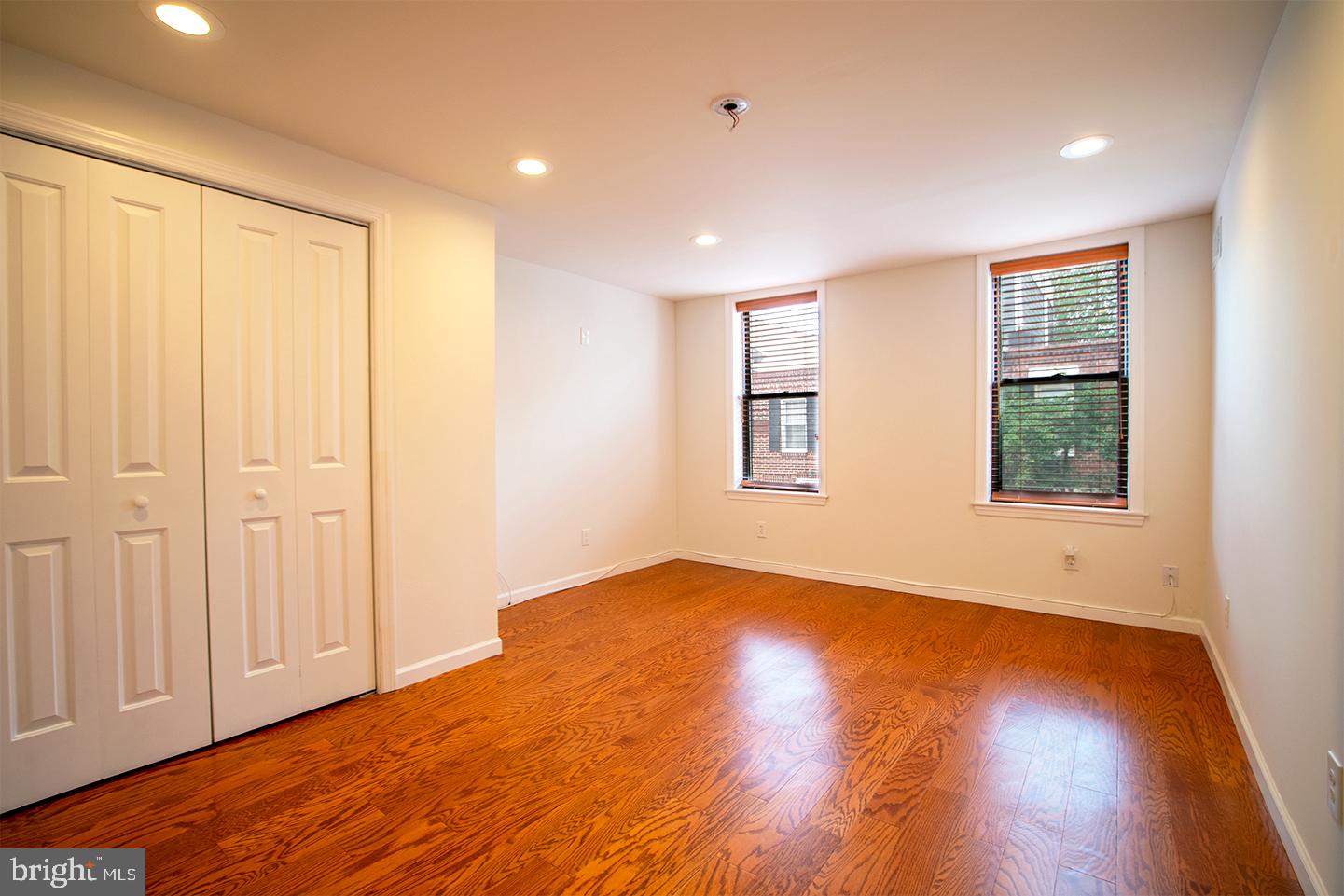 GRADUATE HOSPITAL - Residential Lease