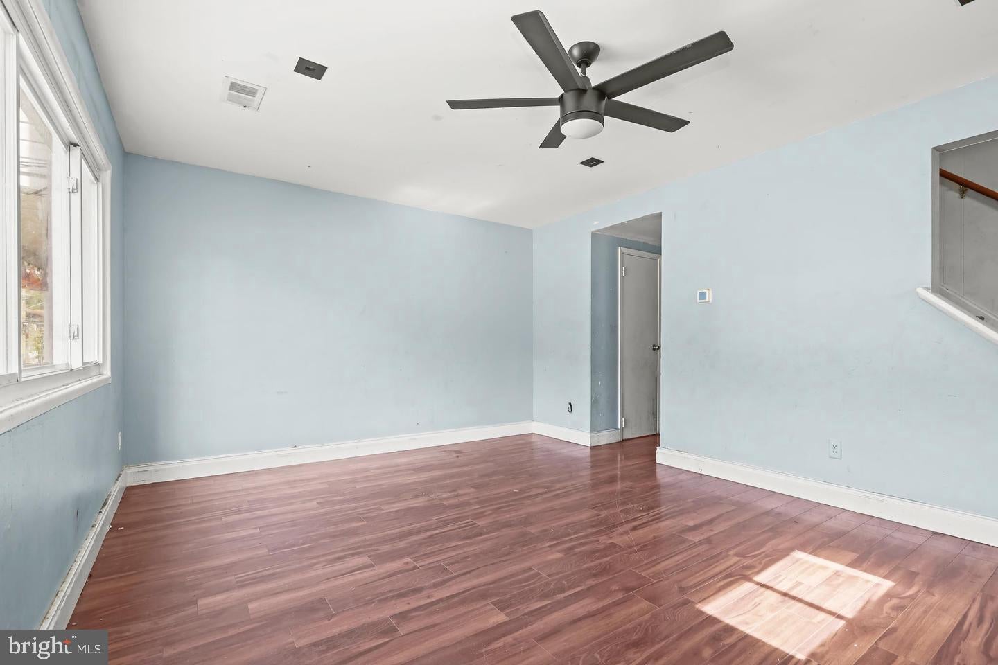 2217 COLUMBIA PLACE