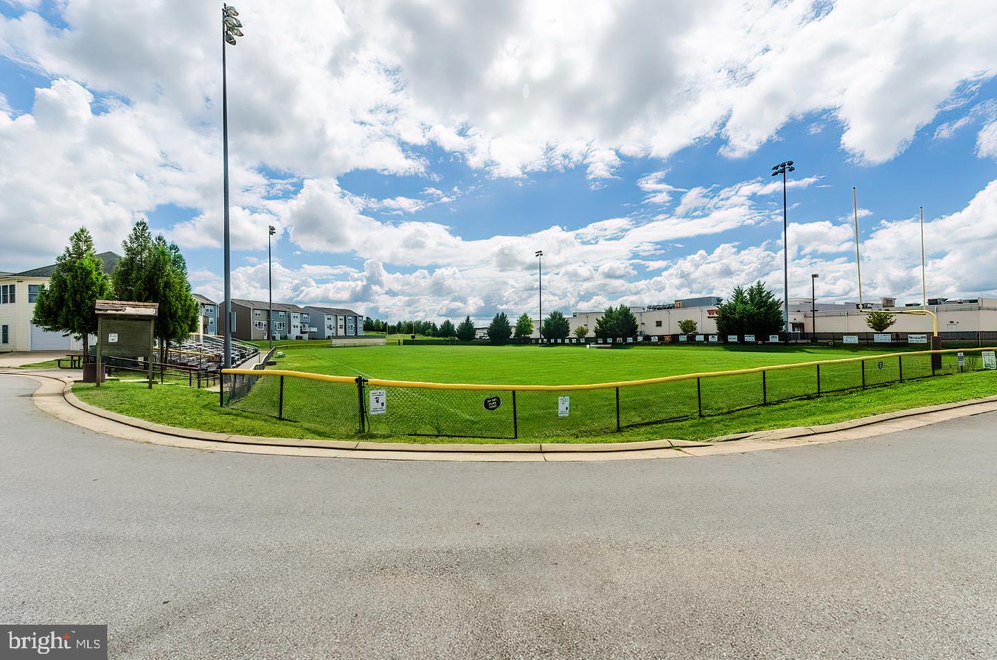 BRIAR RUN - Residential