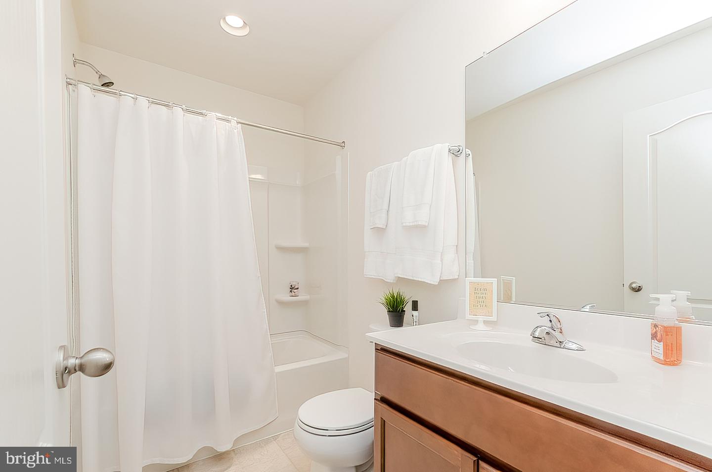 BRIAR RUN - Residential