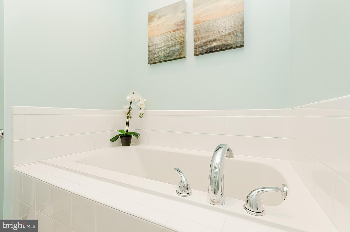 BRIAR RUN - Residential