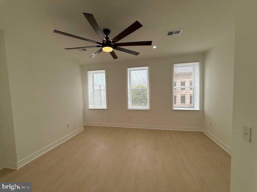 HARLEM PARK - Residential Lease