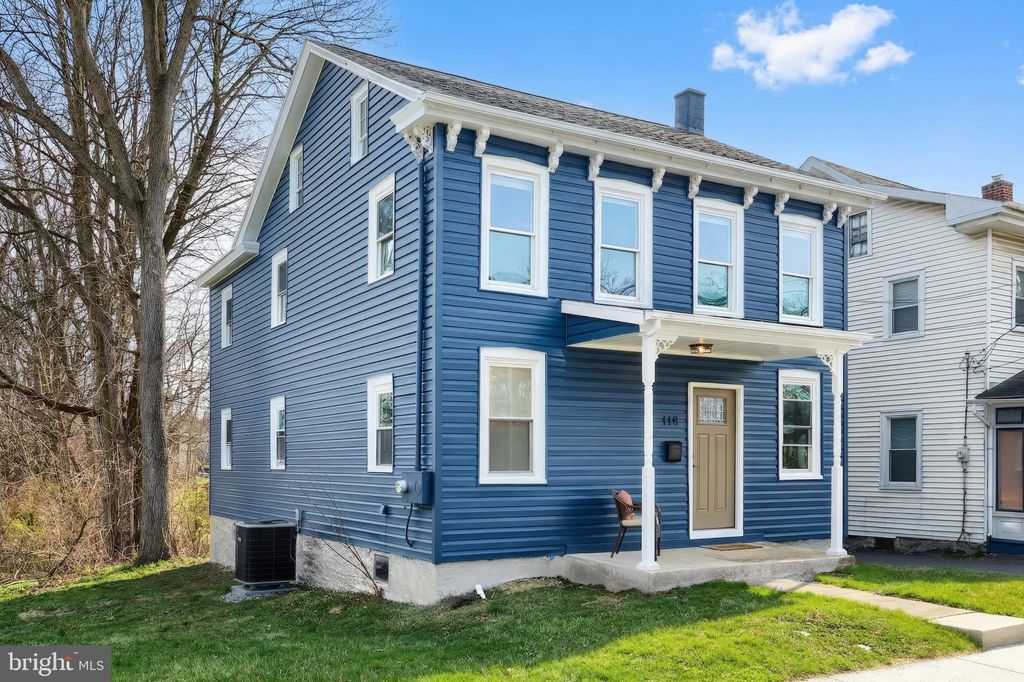 Photo of 118 W Frederick Street, MILLERSVILLE, PA 17551 (MLS # PALA2085458)