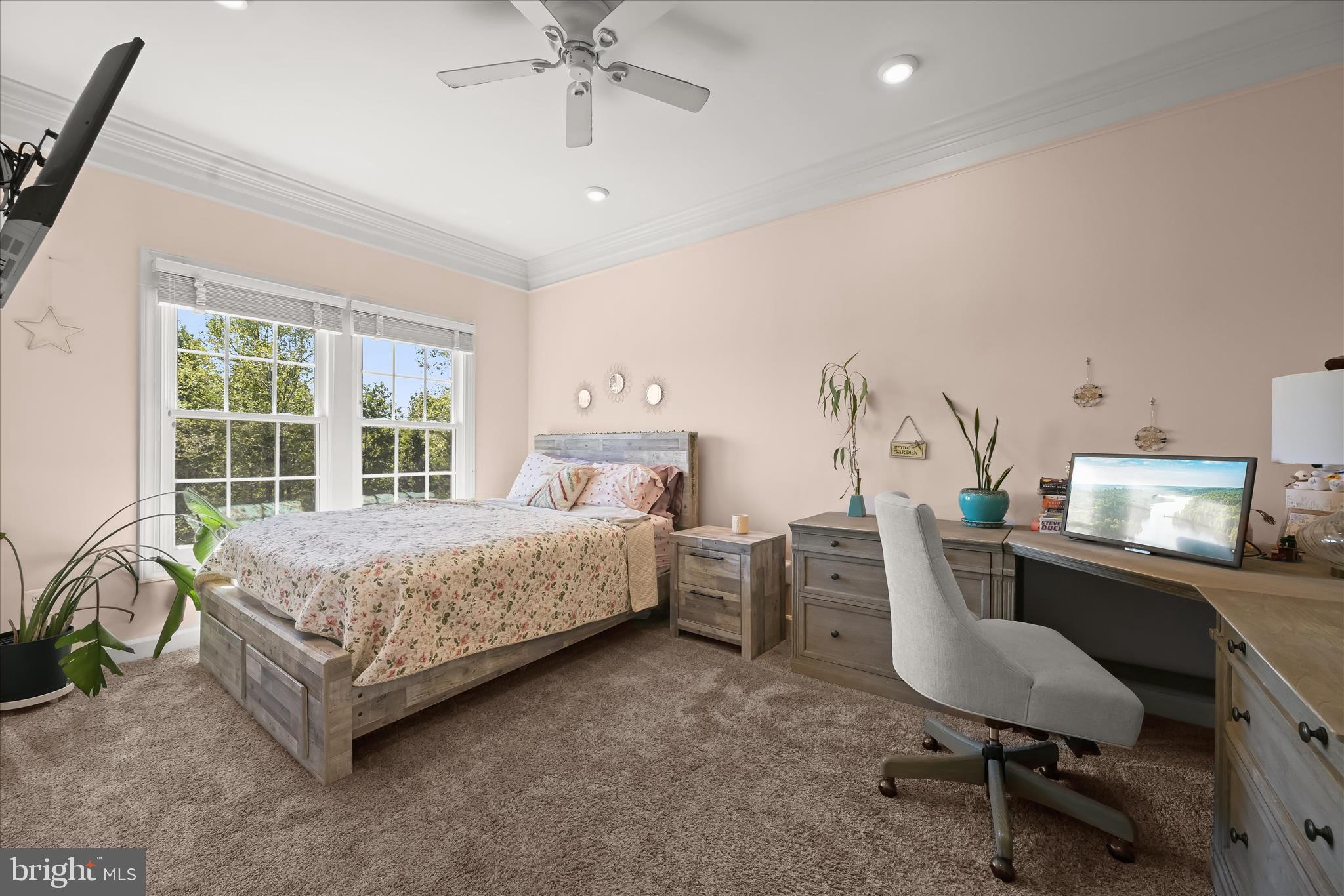 BRANTWOOD - Residential