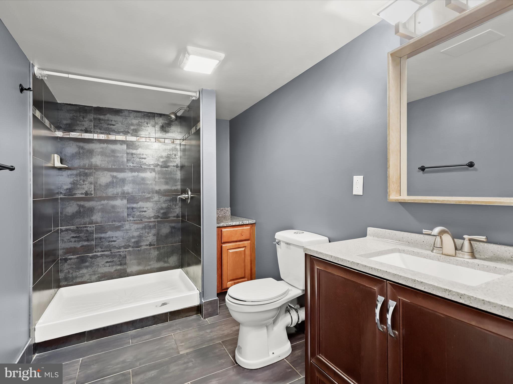 BOWLEYS QUARTERS - Residential