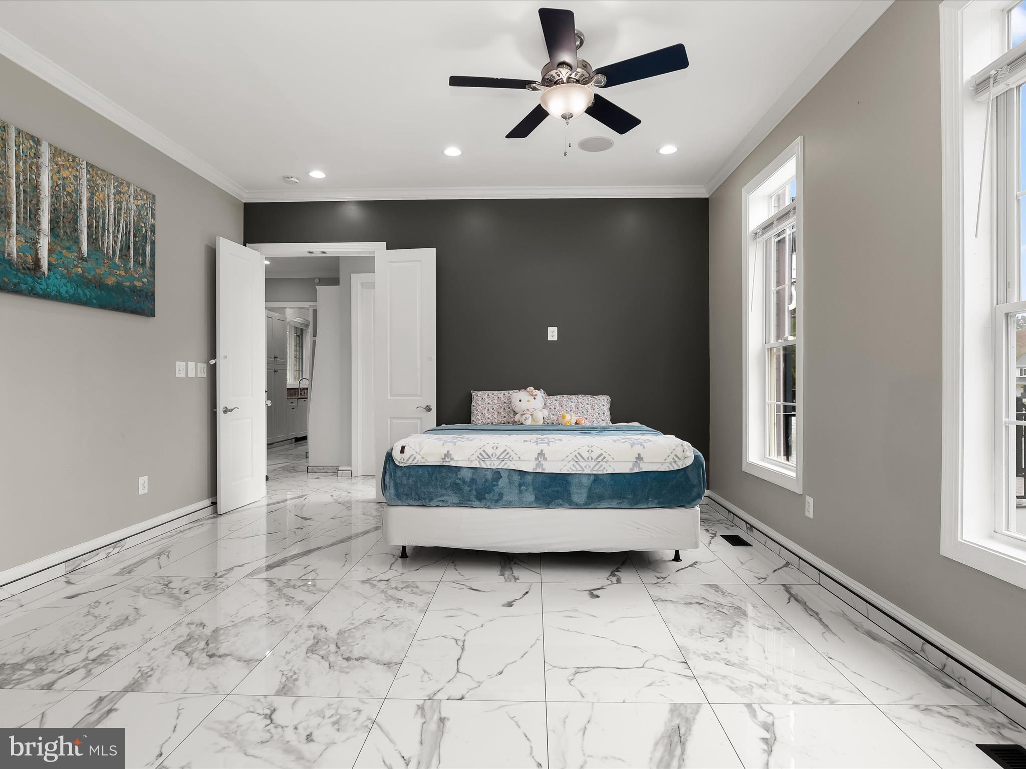 BOWLEYS QUARTERS - Residential