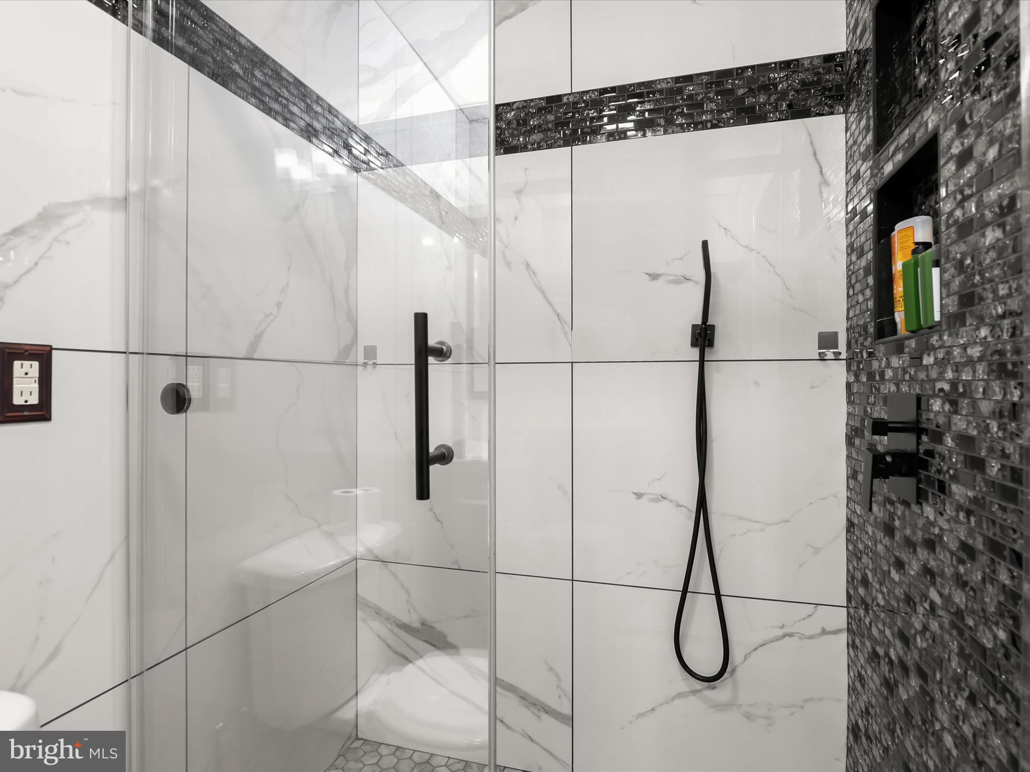 BOWLEYS QUARTERS - Residential