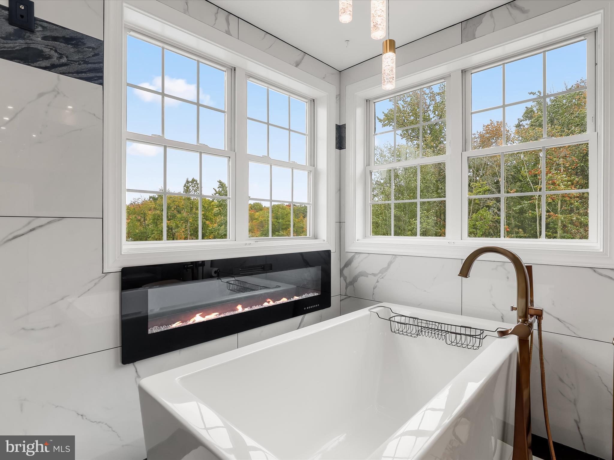 BOWLEYS QUARTERS - Residential