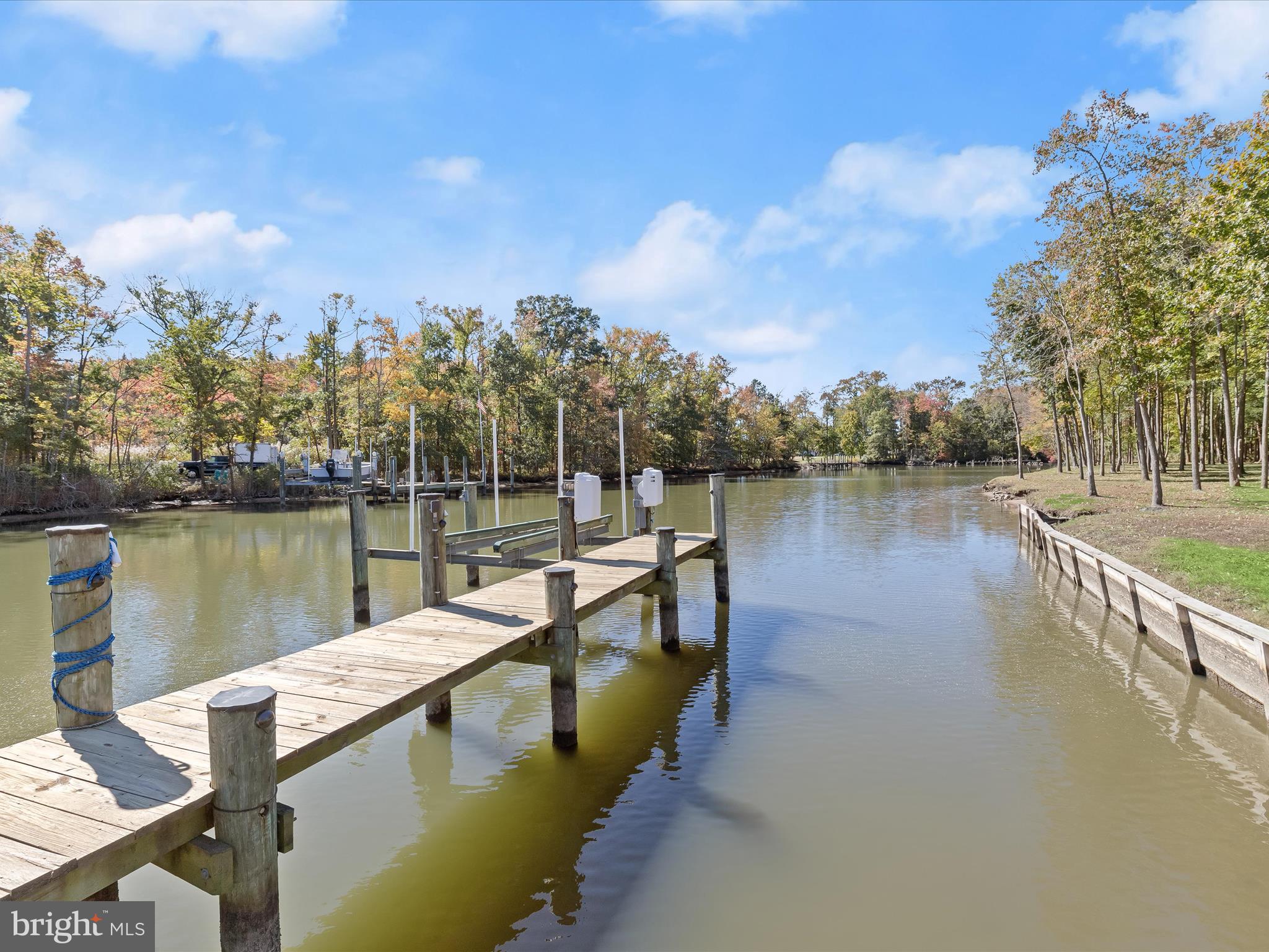 BOWLEYS QUARTERS - Residential