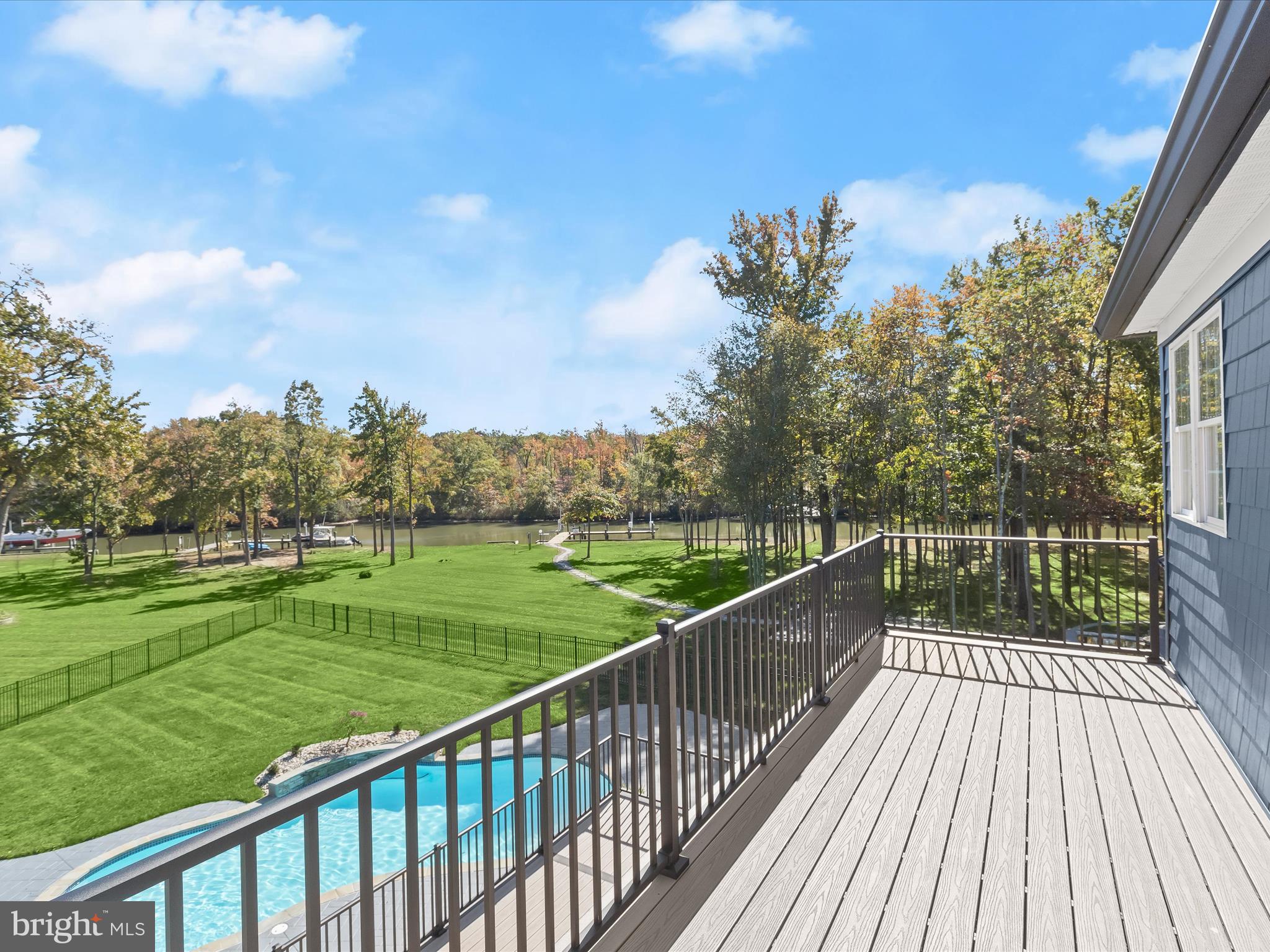 BOWLEYS QUARTERS - Residential