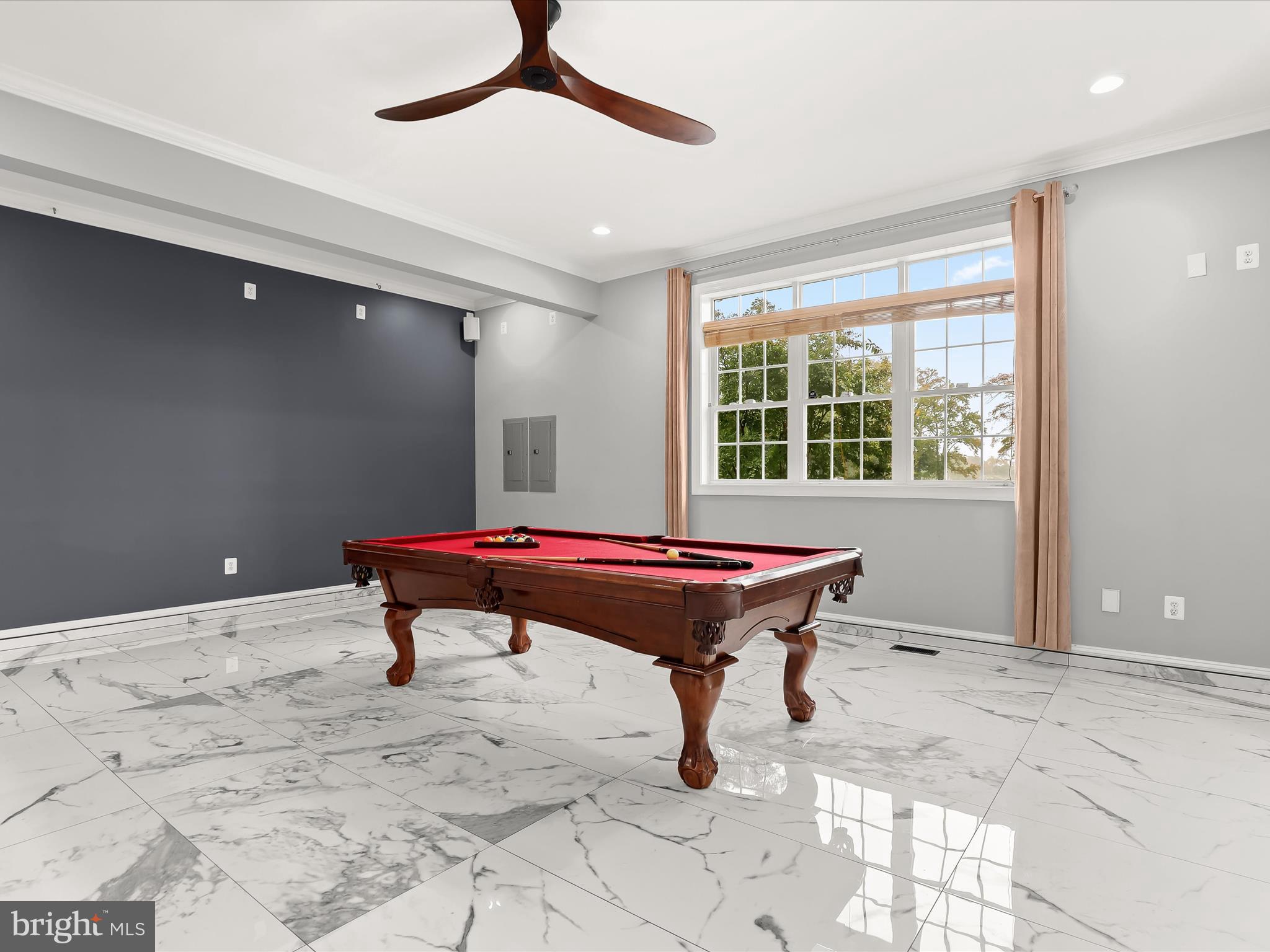 BOWLEYS QUARTERS - Residential