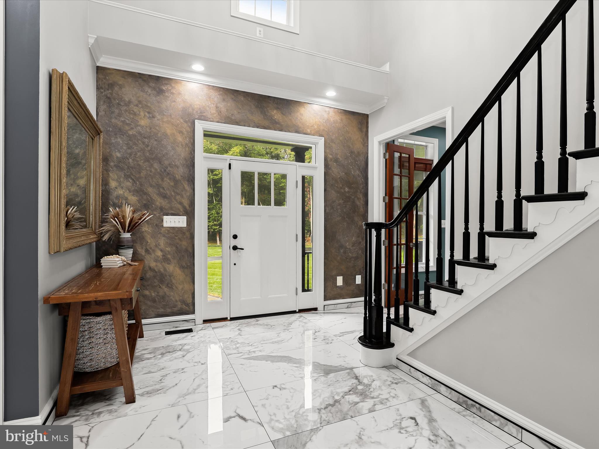 BOWLEYS QUARTERS - Residential