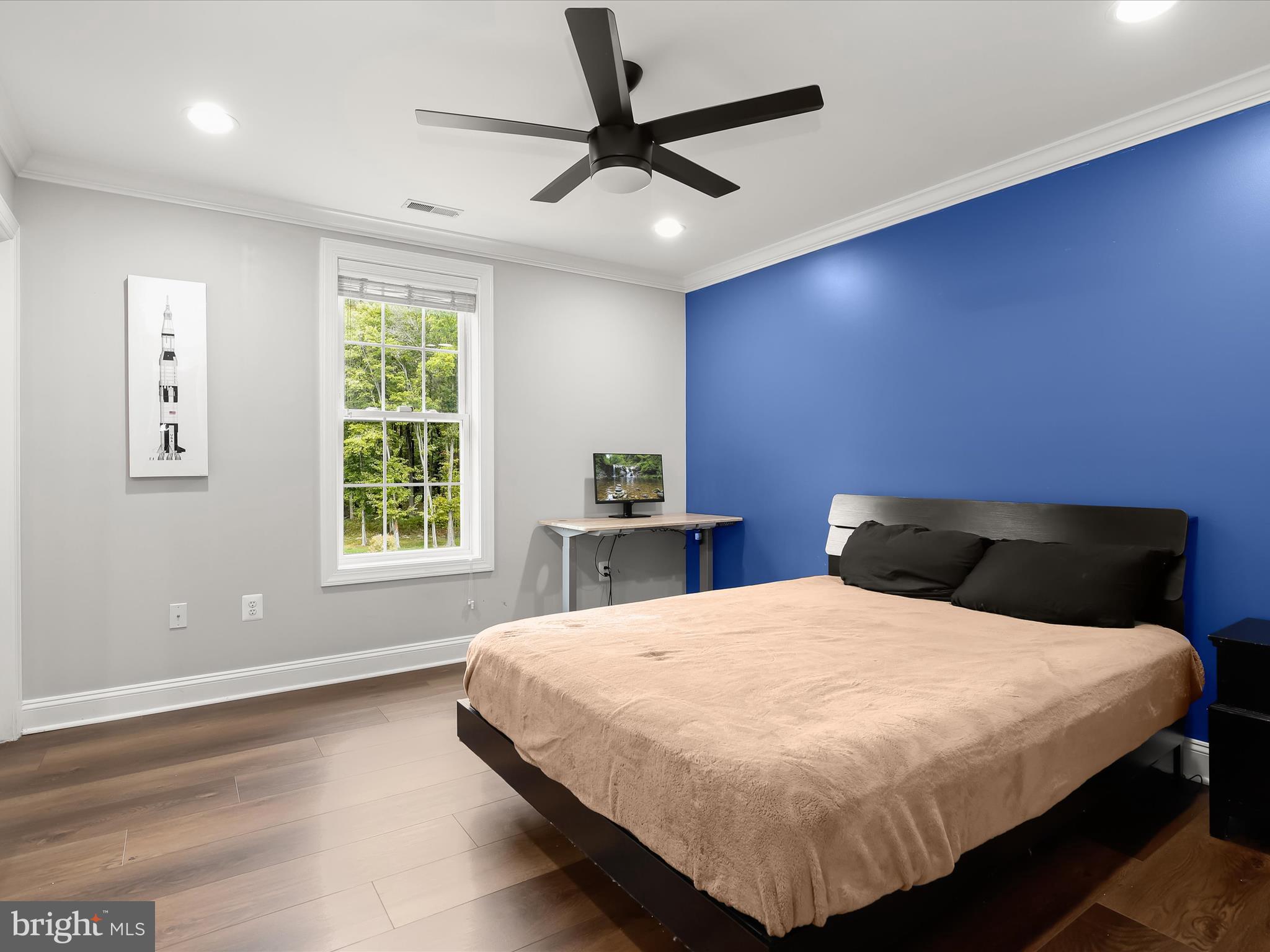 BOWLEYS QUARTERS - Residential