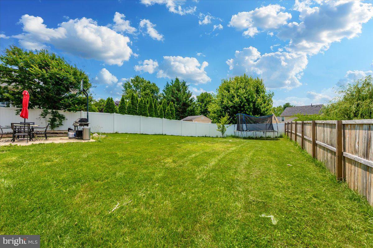 SUN MEADOW - Residential