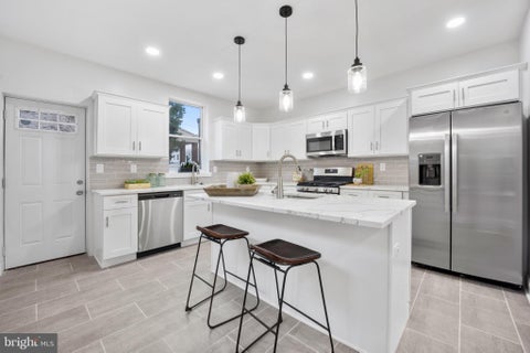 Townhouse For Sale - 2662 Lefevre Street<br/> PHILADELPHIA, PA 19137