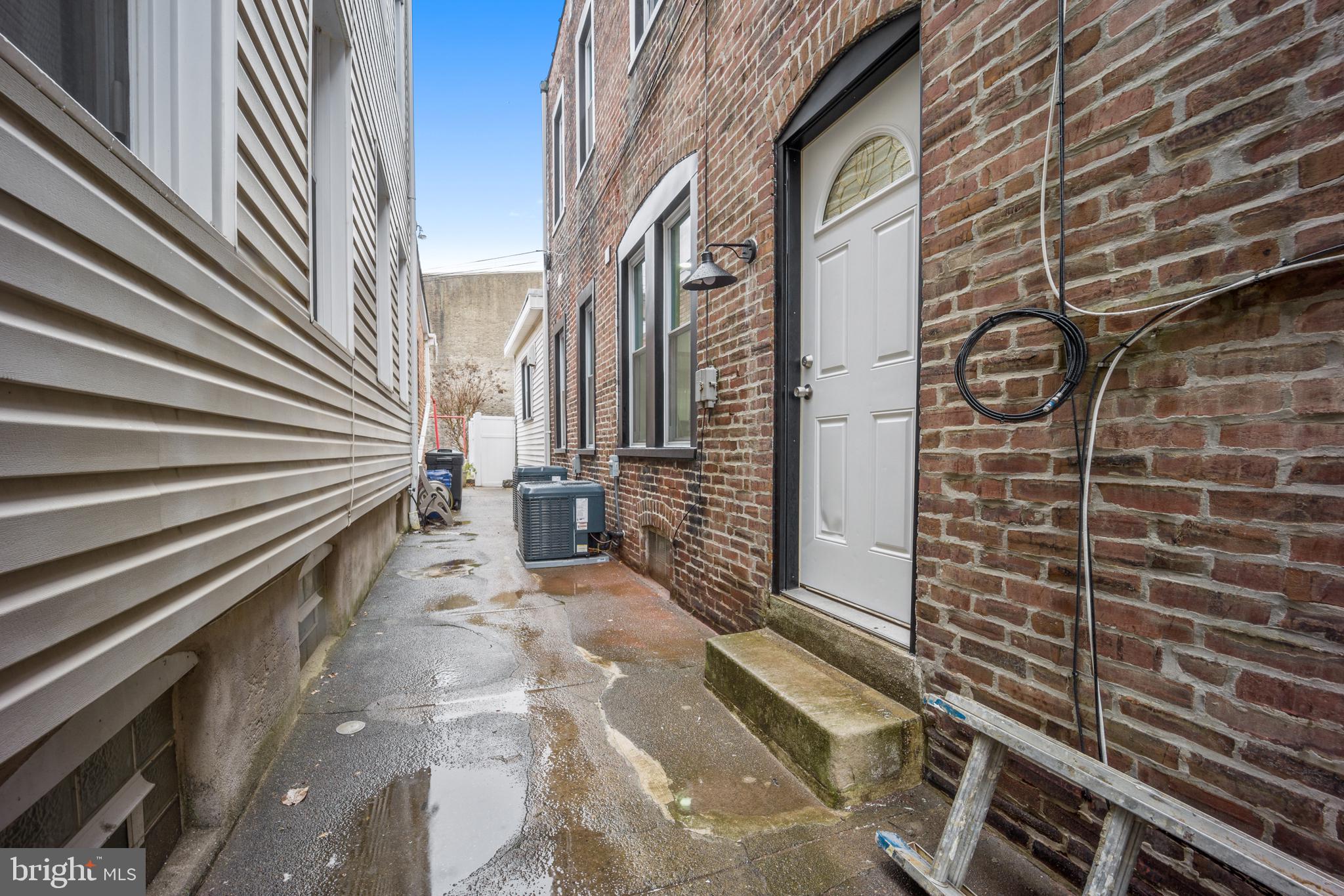 2662 LEFEVRE STREET