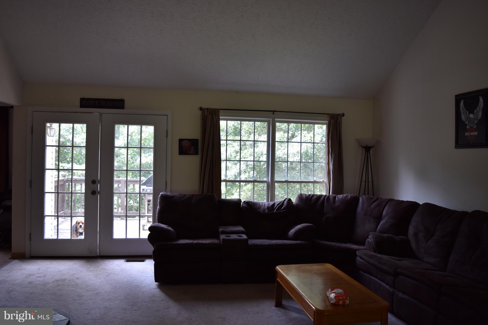 FOXCREST MANOR - Residential Lease