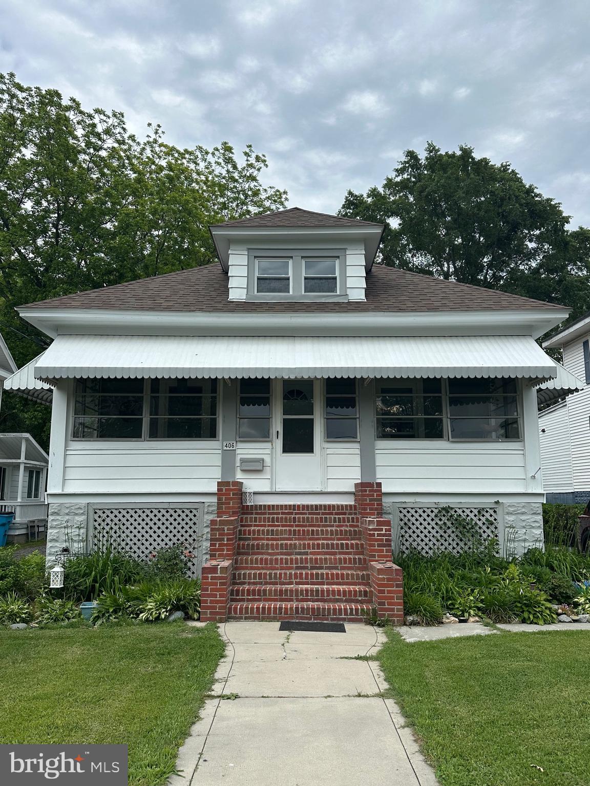 406 MYRTLE STREET