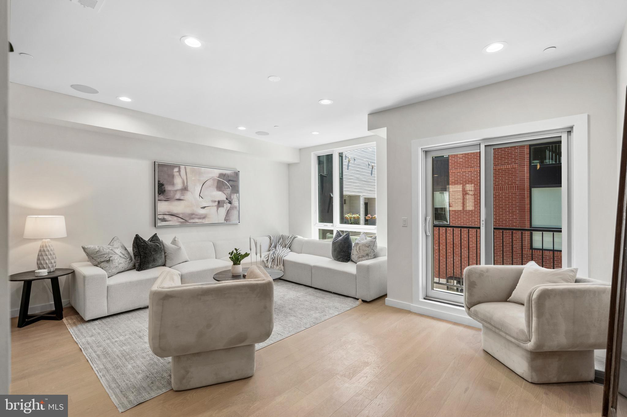 614 BRENNA WALK 27