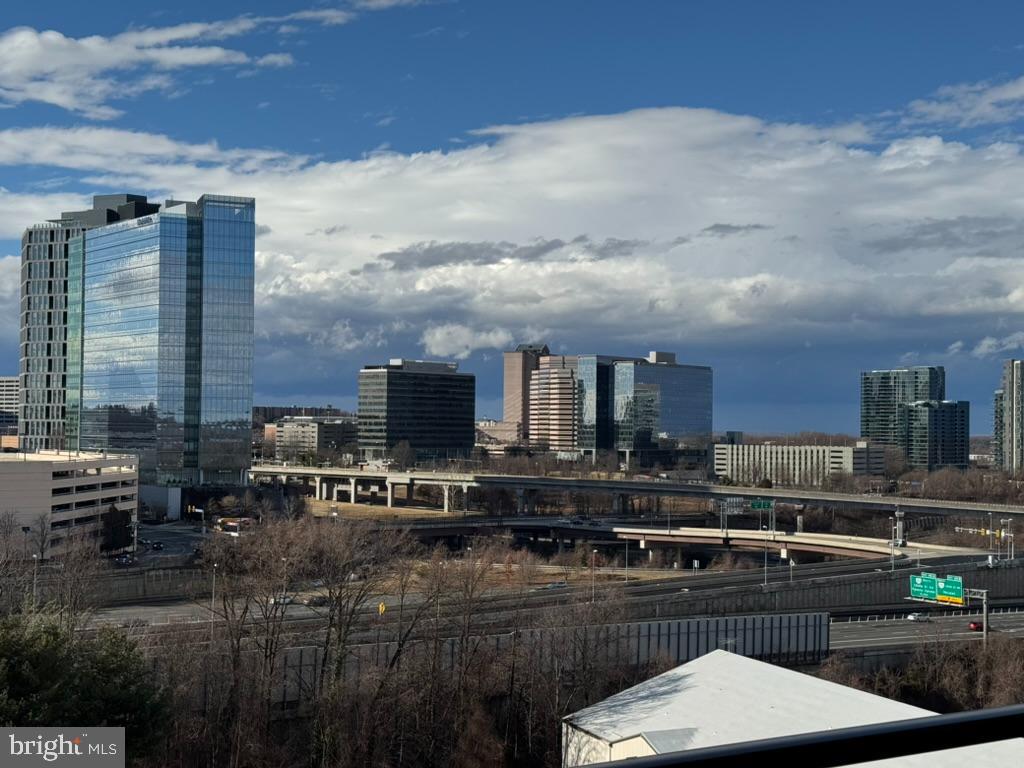 REGENCY AT MCLEAN - Residential