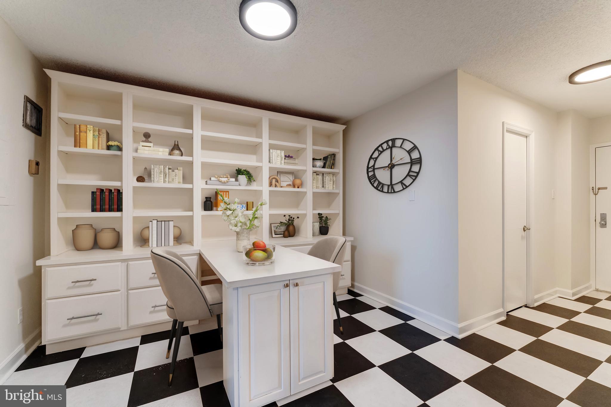 REGENCY AT MCLEAN - Residential