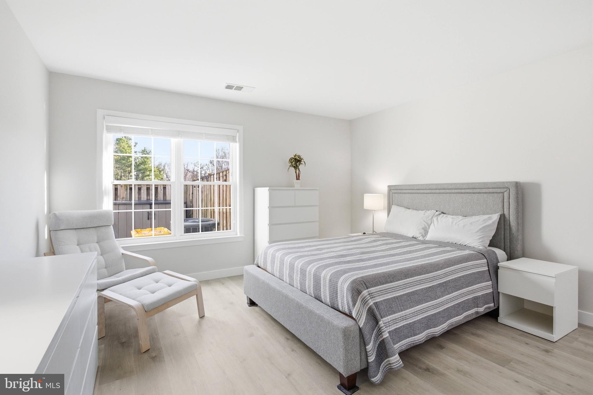 5981 FIRST LANDING WAY 6