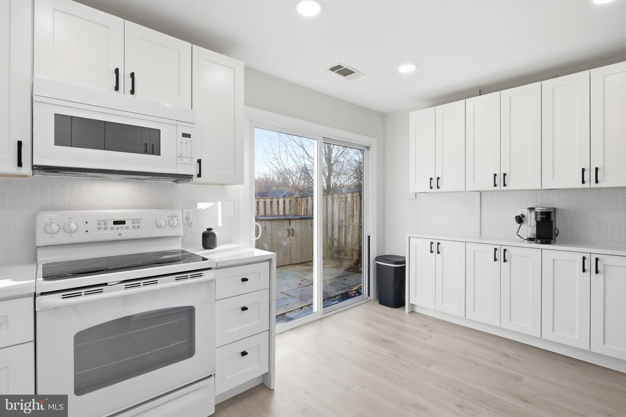 WOODWALK - Residential