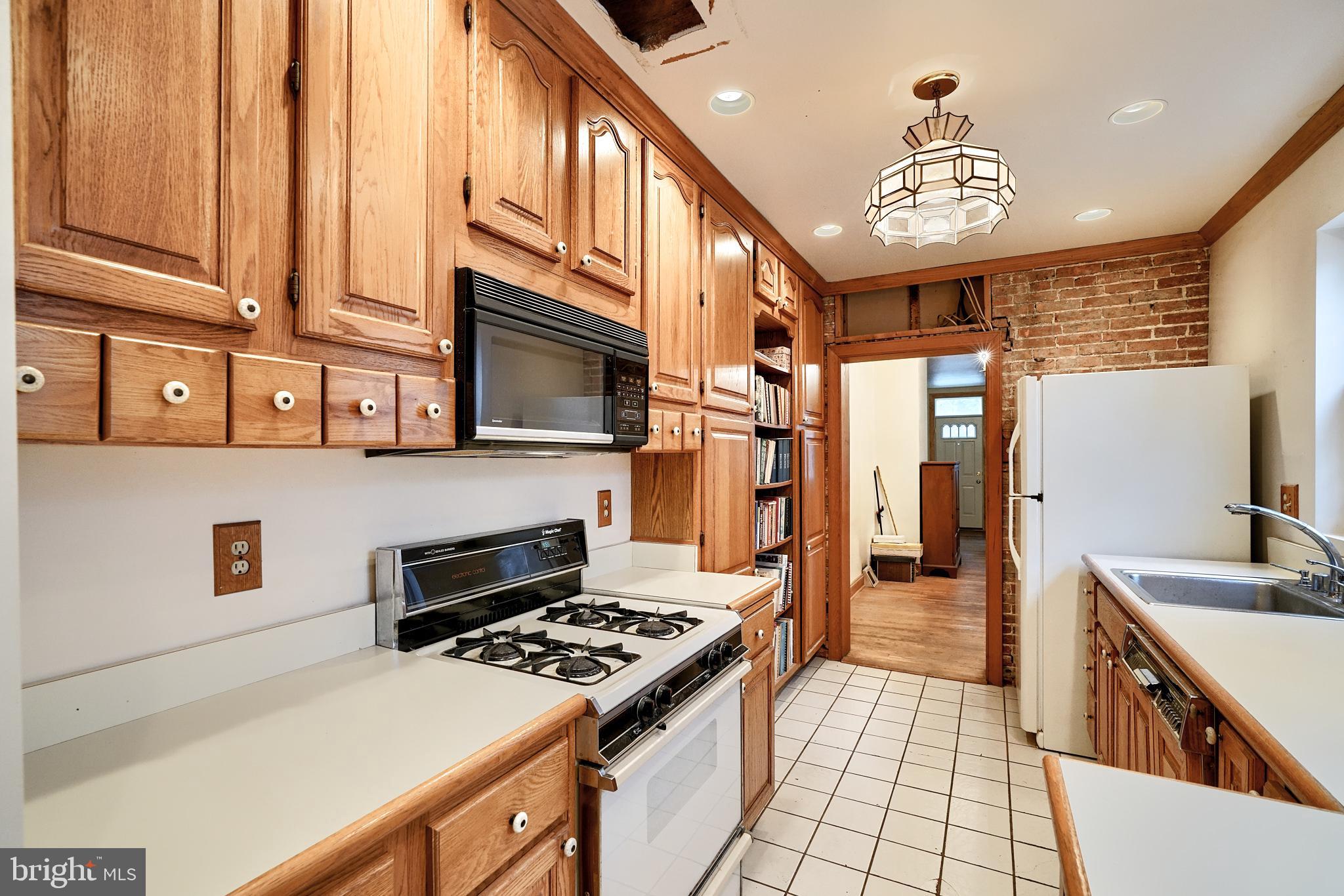 UPPER FELLS POINT - Residential