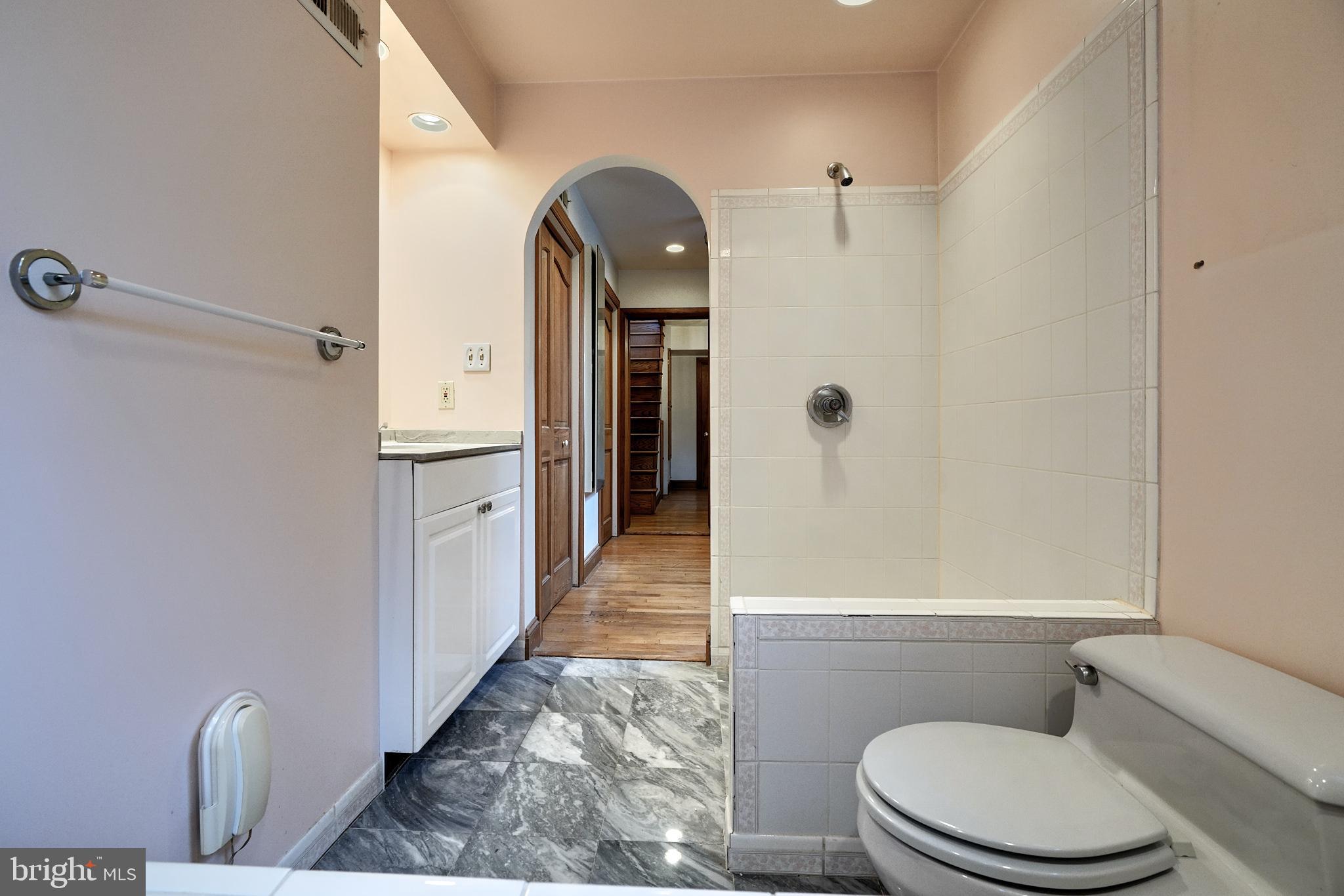 UPPER FELLS POINT - Residential