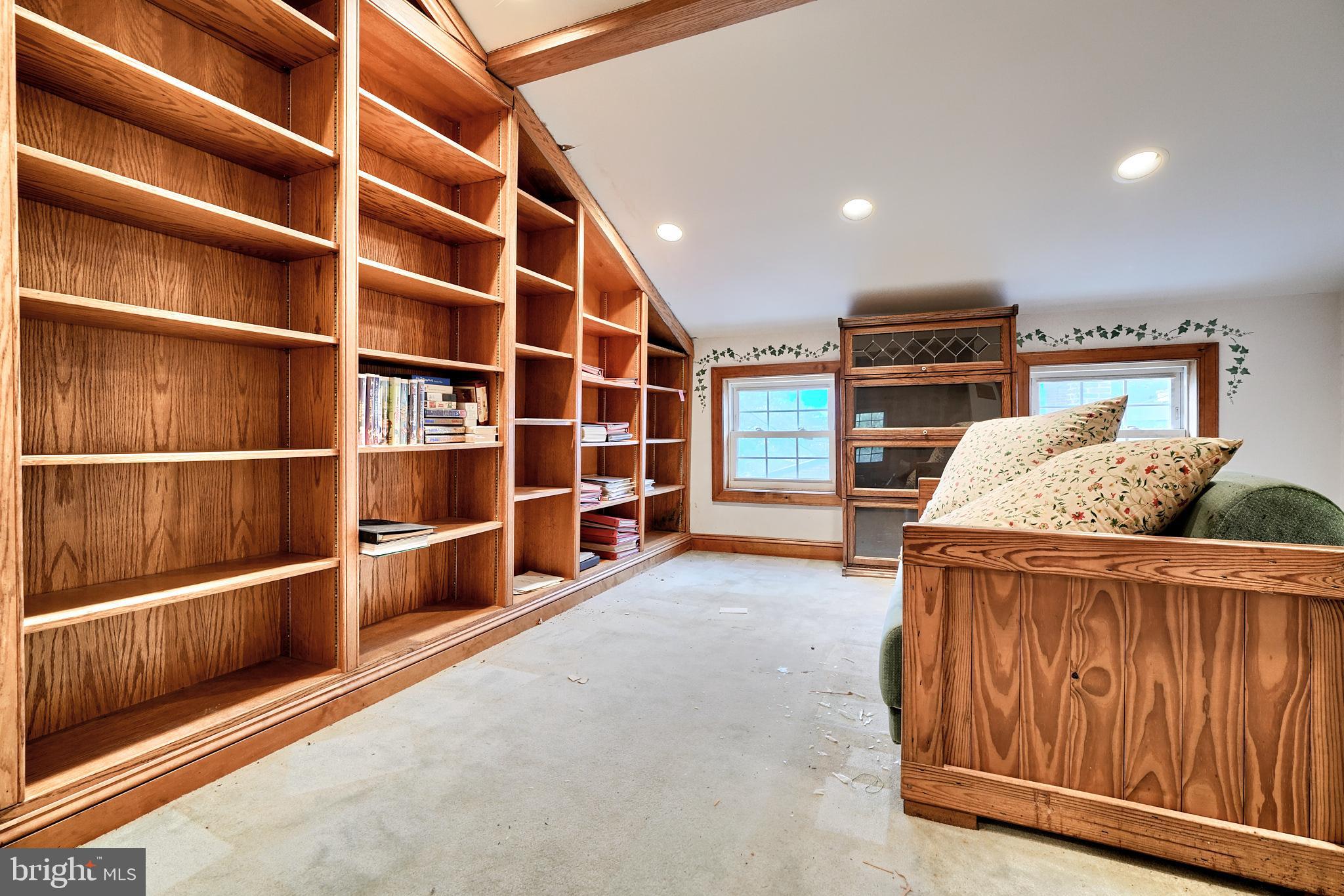 UPPER FELLS POINT - Residential