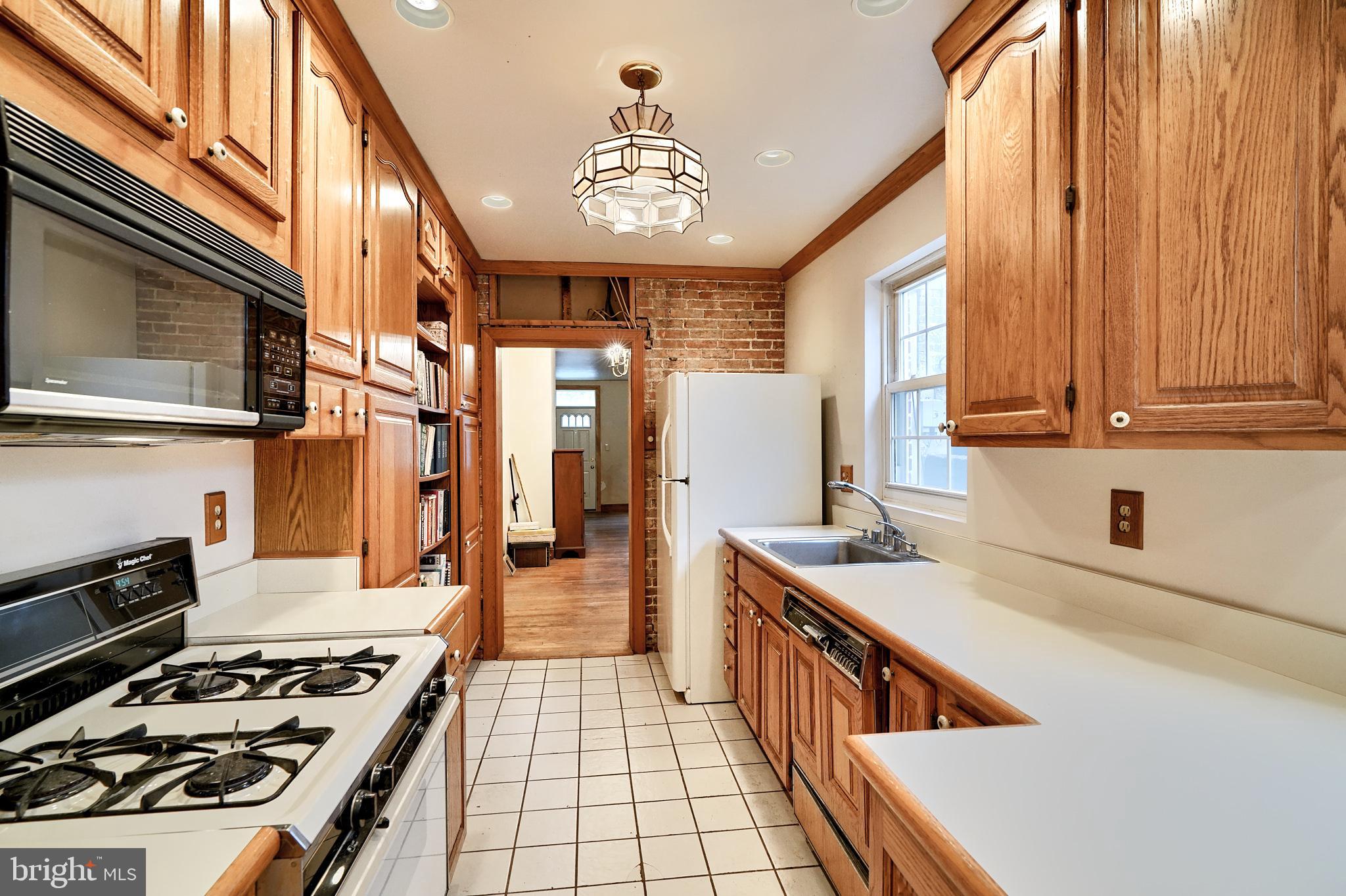 UPPER FELLS POINT - Residential