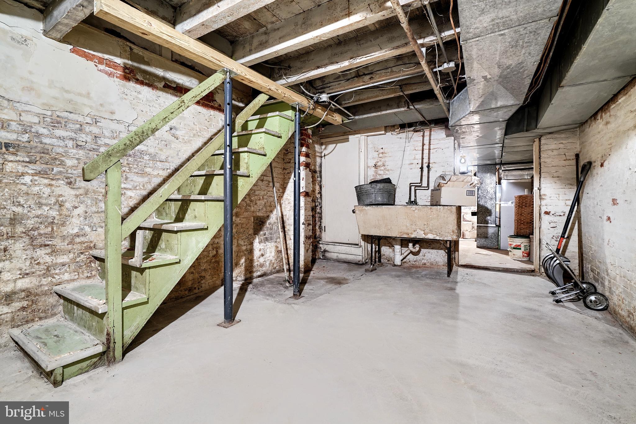 UPPER FELLS POINT - Residential