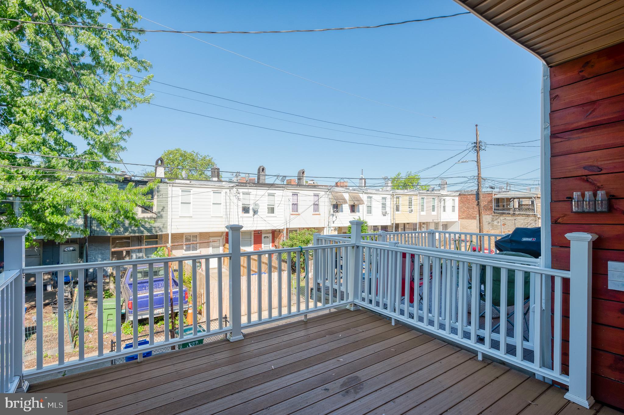 GREEKTOWN - Residential Lease