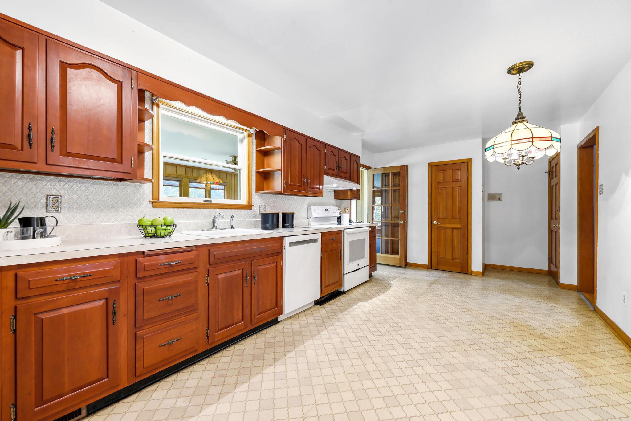 CARROLL MANOR - Residential