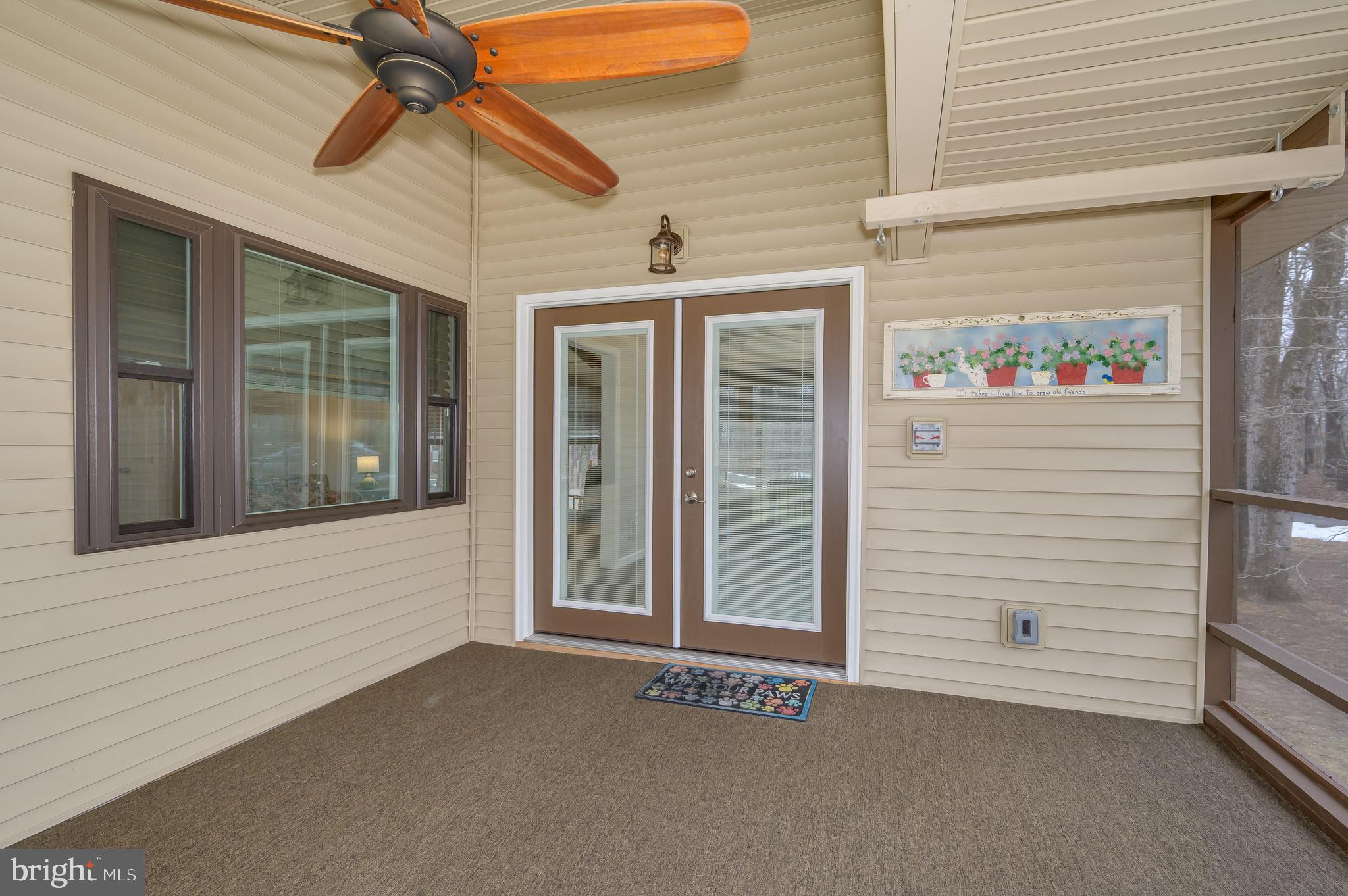 THE WOODS - Residential