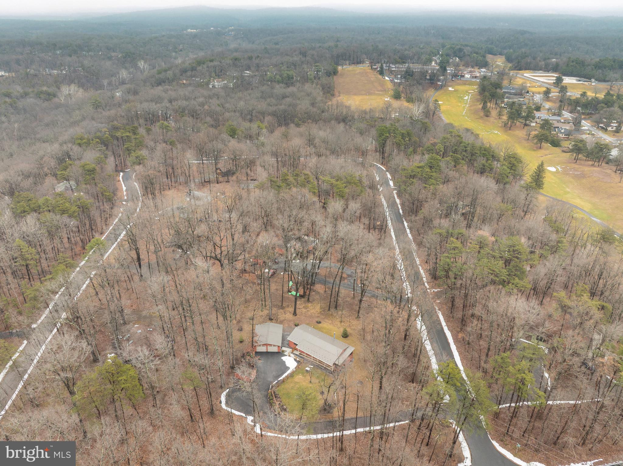 THE WOODS - Residential