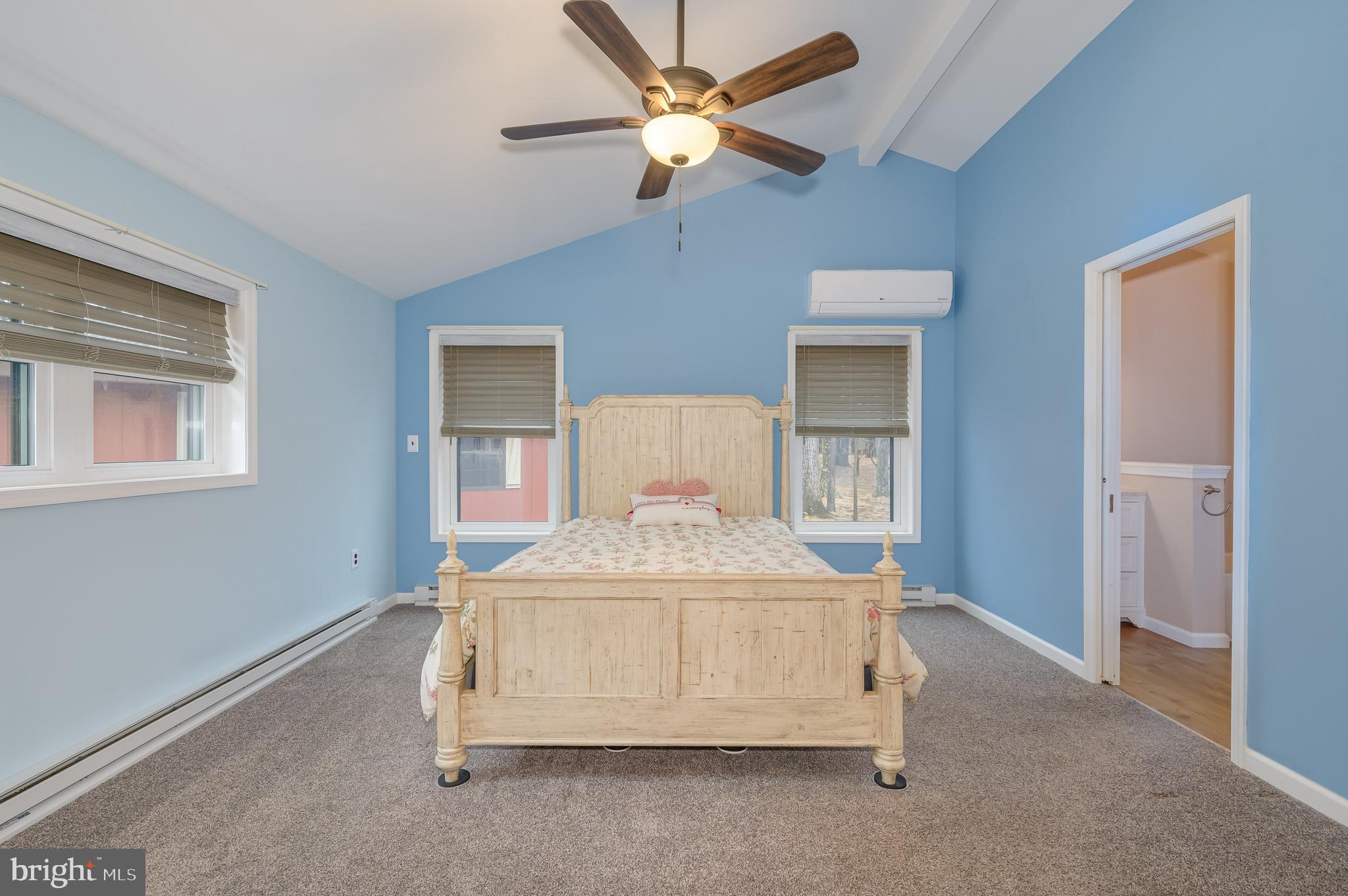 THE WOODS - Residential